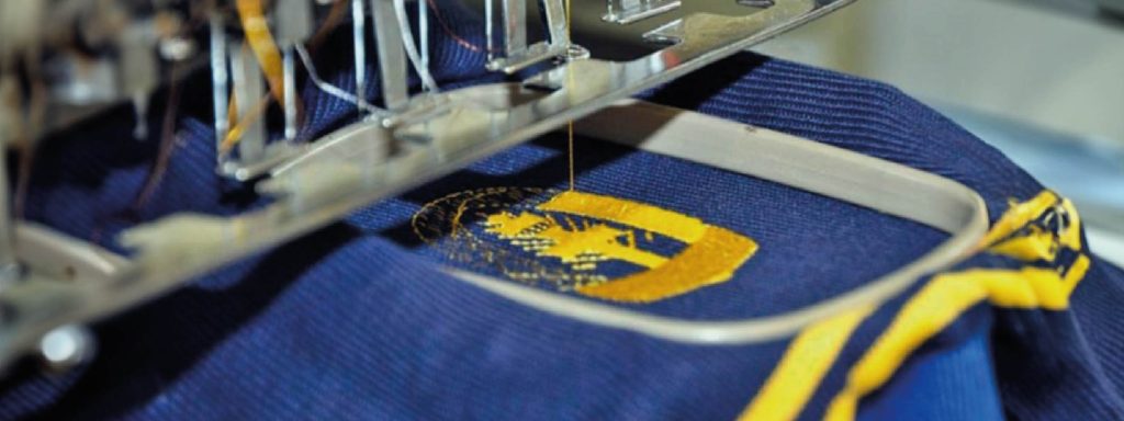 Chalecos corporativos: Los marcajes preferidos por las empresas 4 Diferentes técnicas de marcaje y personalización en los chalecos corporativos
