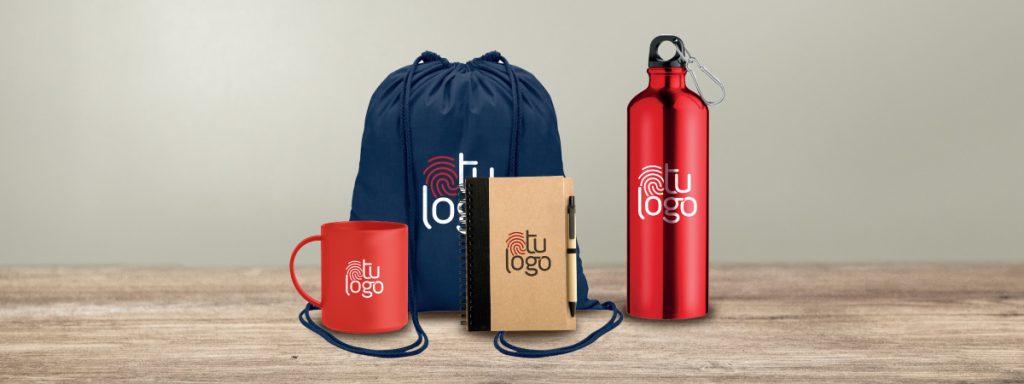 Una selección de regalos personalizados, con colores coherentes a la imagen corporativa